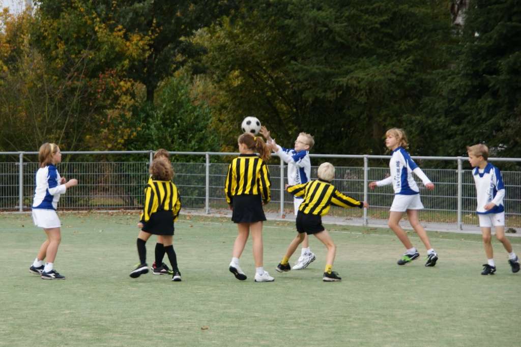 Korfbal E1  23 oktober-8.JPG